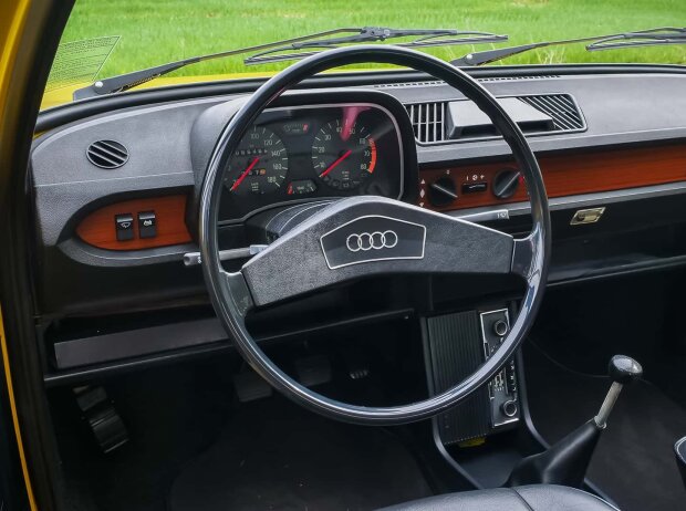 Cockpit des Audi 50 Cockpit des Audi 50