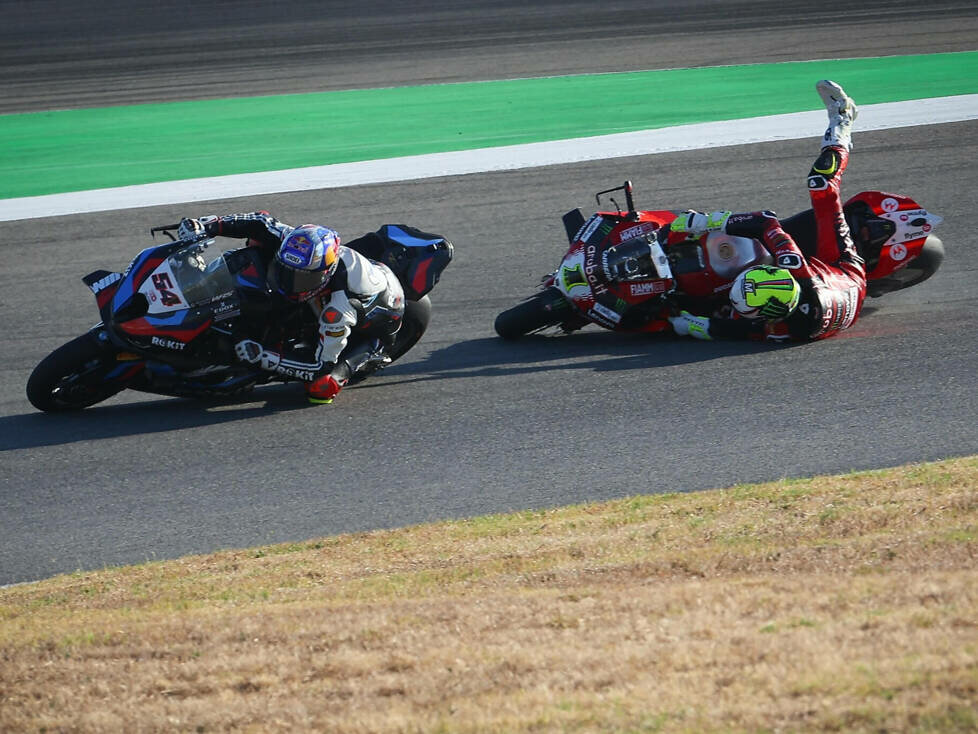 Toprak Razgatlioglu; Alvaro Bautista