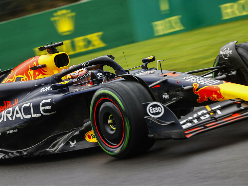 Max Verstappen (Red Bull RB20) beim Formel-1-Rennen in Belgien 2024