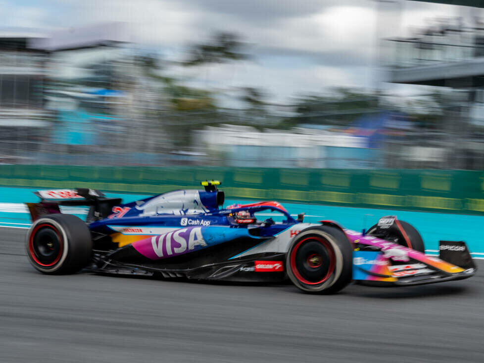 Yuki Tsunoda (Racing Bulls VCARB 01) beim Formel-1-Rennen in Miami 2024