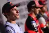 Bild zum Inhalt: Nach "Desaster"-Sager von Bagnaia: Marc Marquez streut ihm Rosen