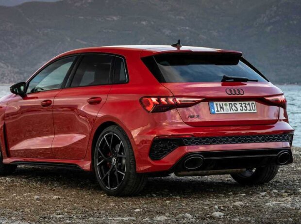 Audi RS 3 Sportback (2021) Audi RS 3 Sportback (2021)