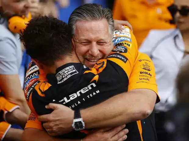 Goldene Zeiten für McLaren: Zak Brown im Freudentaumel mit Lando Norris Titel-Bild zur News: Goldene Zeiten für McLaren: Zak Brown im Freudentaumel mit Lando Norris