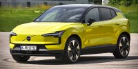 Volvo EX30 Single Extended Range Ultra (2024) in Moss Yellow im Test
