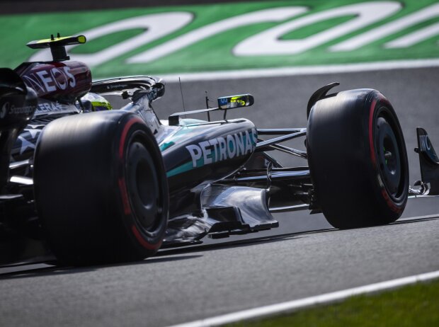 Besonders im Qualifying hatten Hamilton und Russell mit dem Auto zu kämpfen Besonders im Qualifying hatten Hamilton und Russell mit dem Auto zu kämpfen