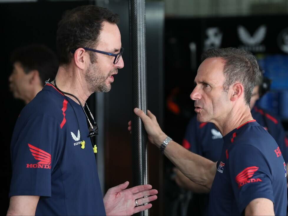 Alex Baumgärtel im Gespräch mit Honda-Teammanager Alberto Puig