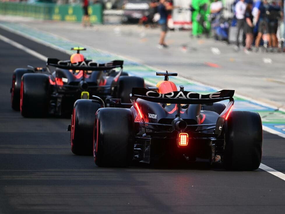 Sergio Perez, Max Verstappen