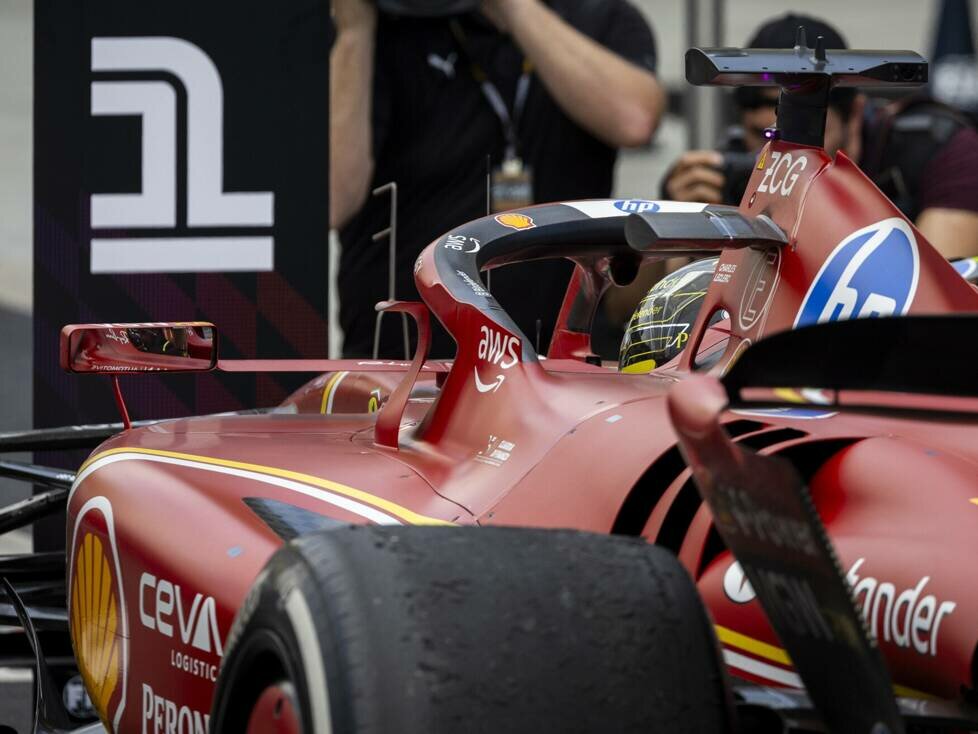 Charles Leclerc im Ferrari SF-24 nach seinem Sieg in Monza 2024