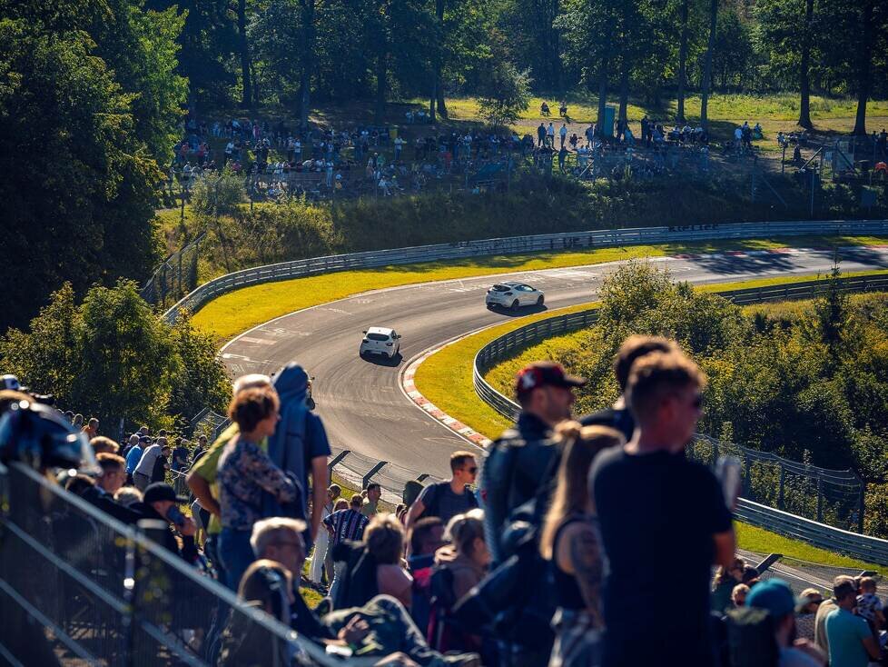 Touristenfahrten auf der Nordschleife