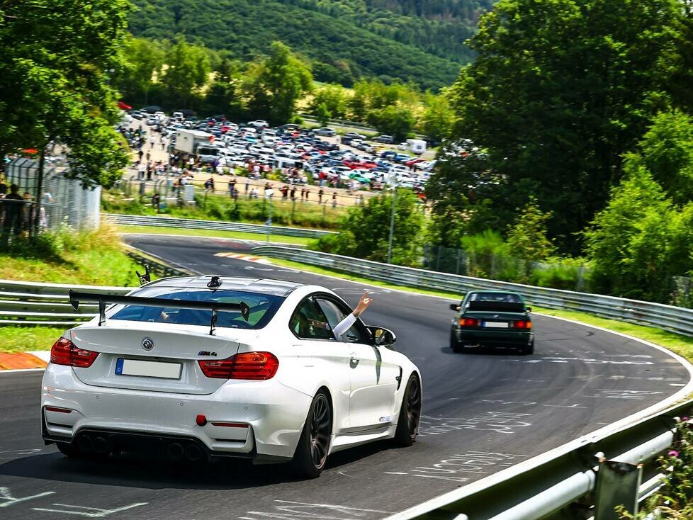Touristenfahrten auf der Nordschleife