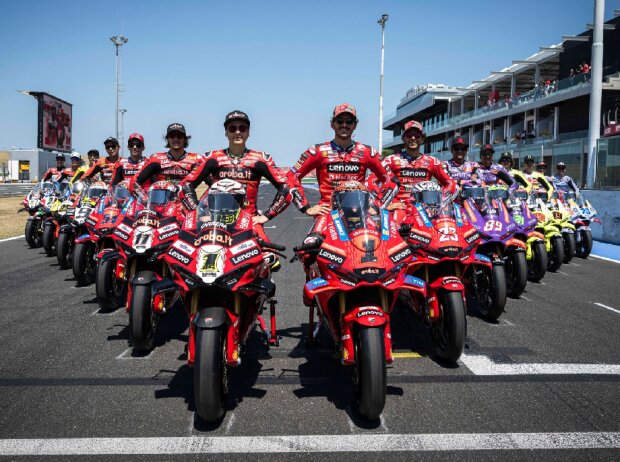 Alvaro Bautista; Francesco Bagnaia Alvaro Bautista; Francesco Bagnaia