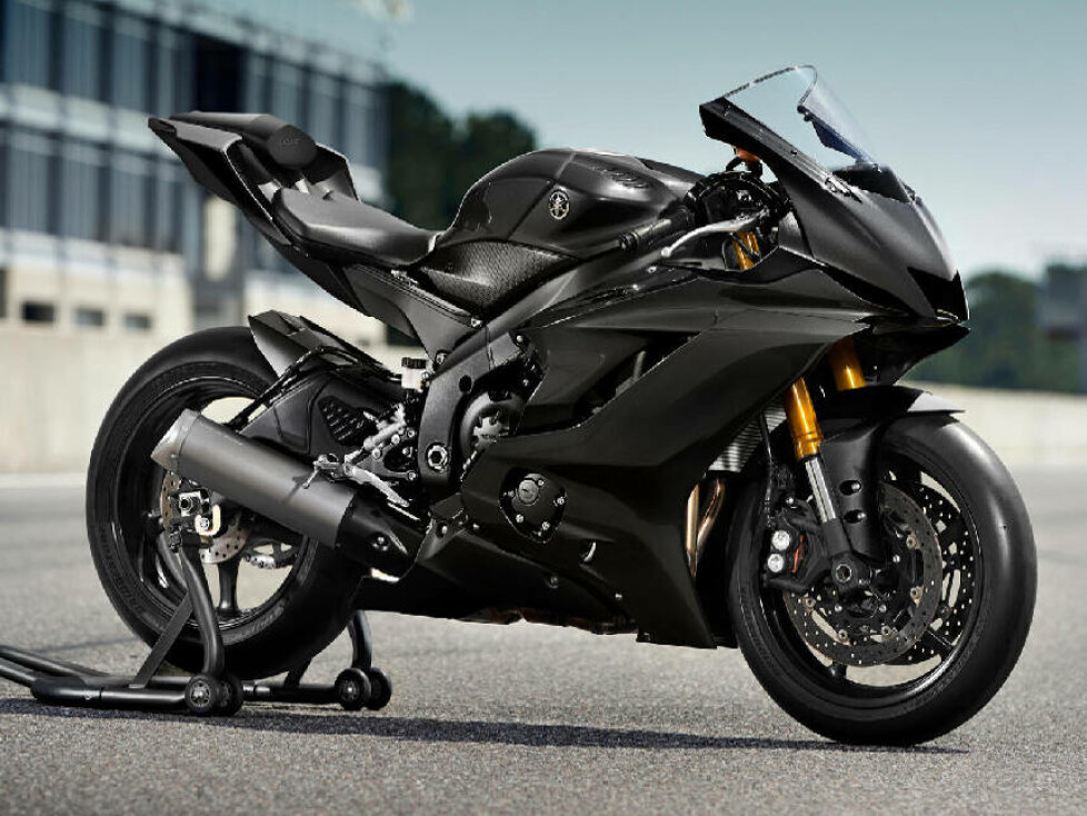Yamaha R6