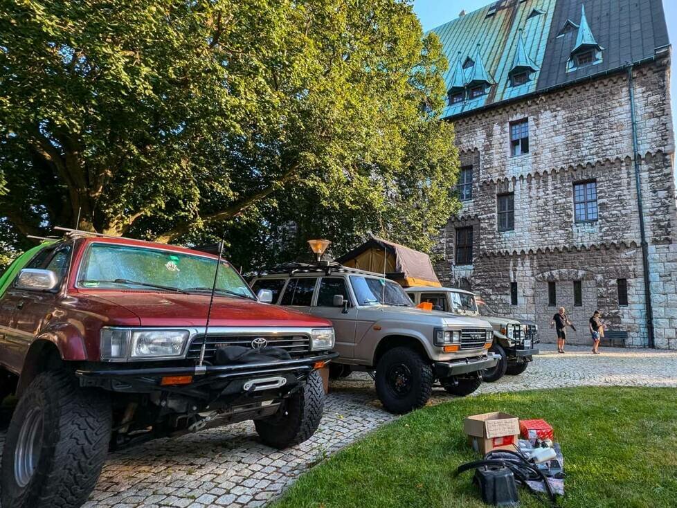 Buschtaxi Treffen 2024: Toyota Land Cruiser