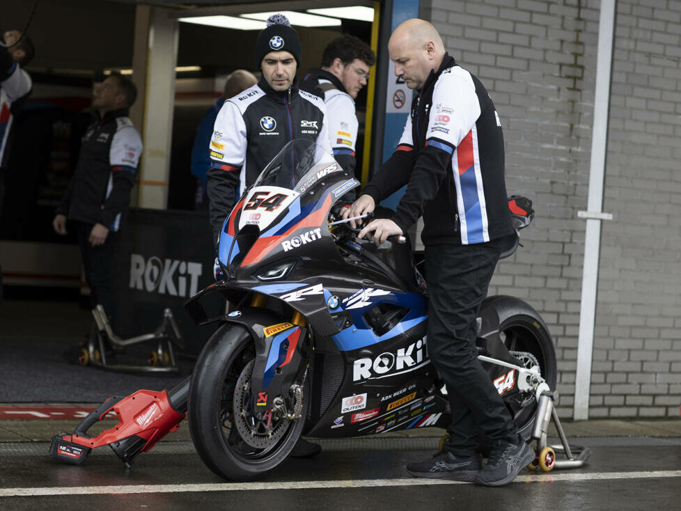 BMW M1000RR