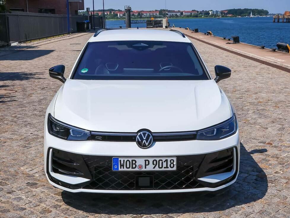 VW Passat Variant 2.0 TDI R-Line (2024) im Test