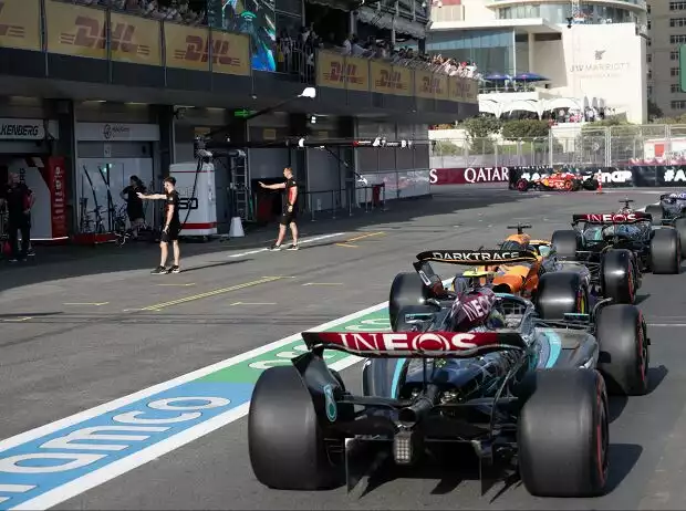 George Russell, Oscar Piastri, Lewis Hamilton Titel-Bild zur News: George Russell, Oscar Piastri, Lewis Hamilton