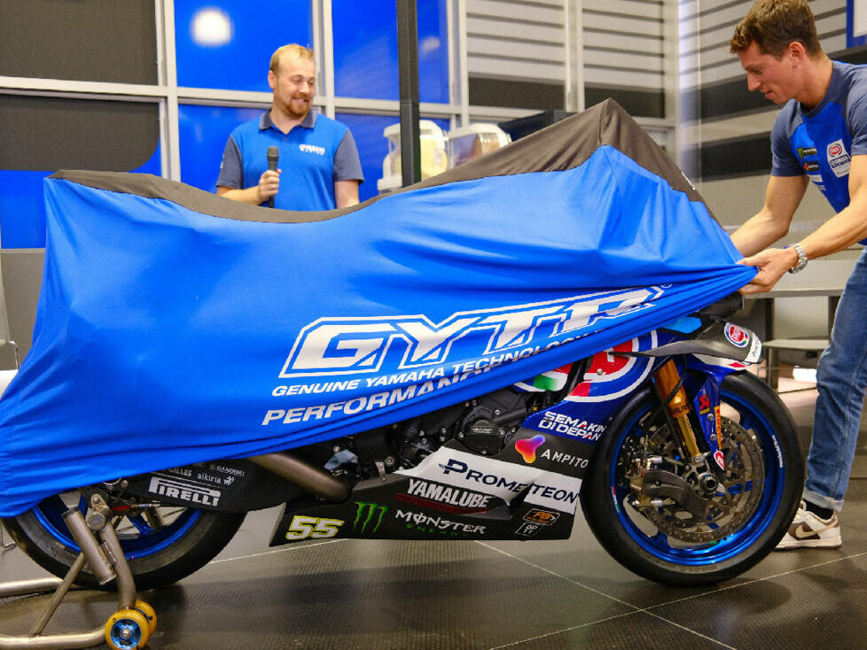 Yamaha R1