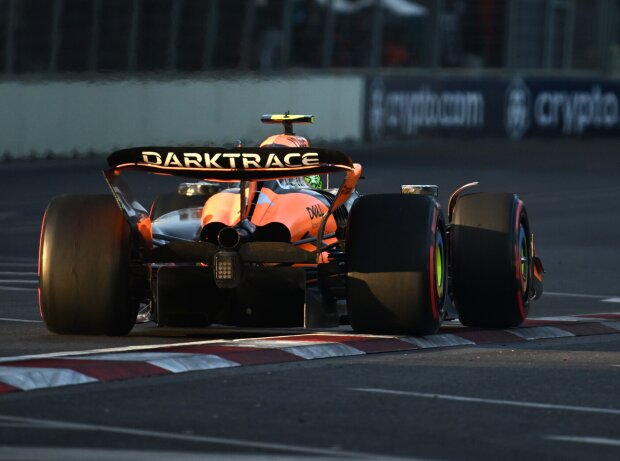 Den Baku-Flügel muss McLaren ändern, in Singapur ist er aber eh nicht im Einsatz Den Baku-Flügel muss McLaren ändern, in Singapur ist er aber eh nicht im Einsatz