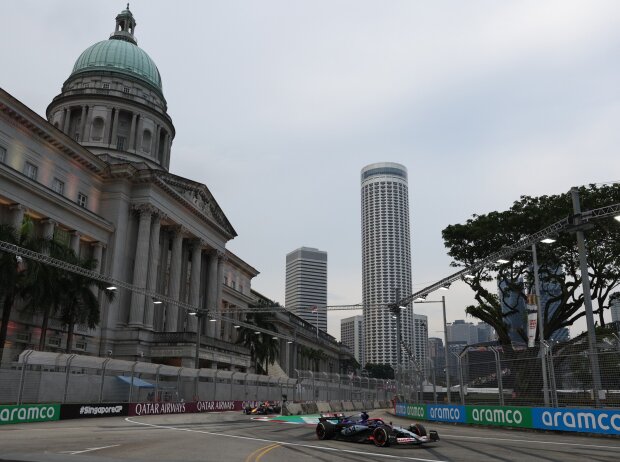 Ricciardo am Donnerstag in Singapur: Auftakt ins Abschiedswochenende? Ricciardo am Donnerstag in Singapur: Auftakt ins Abschiedswochenende?