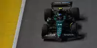 Fernando Alonso im Aston Martin AMR24 beim Formel-1-Rennen in Singapur 2024