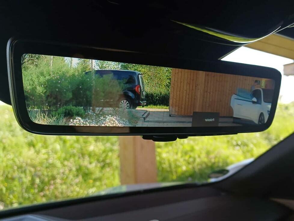 Der virtuelle Rückspiegel des Polestar 4