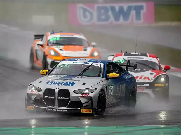 Wer kann den Bonk-BMW in Spielberg schlagen? Titel-Bild zur News: Wer kann den Bonk-BMW in Spielberg schlagen?