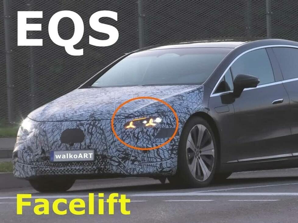 Mercedes EQS mit Sternlichtsignatur