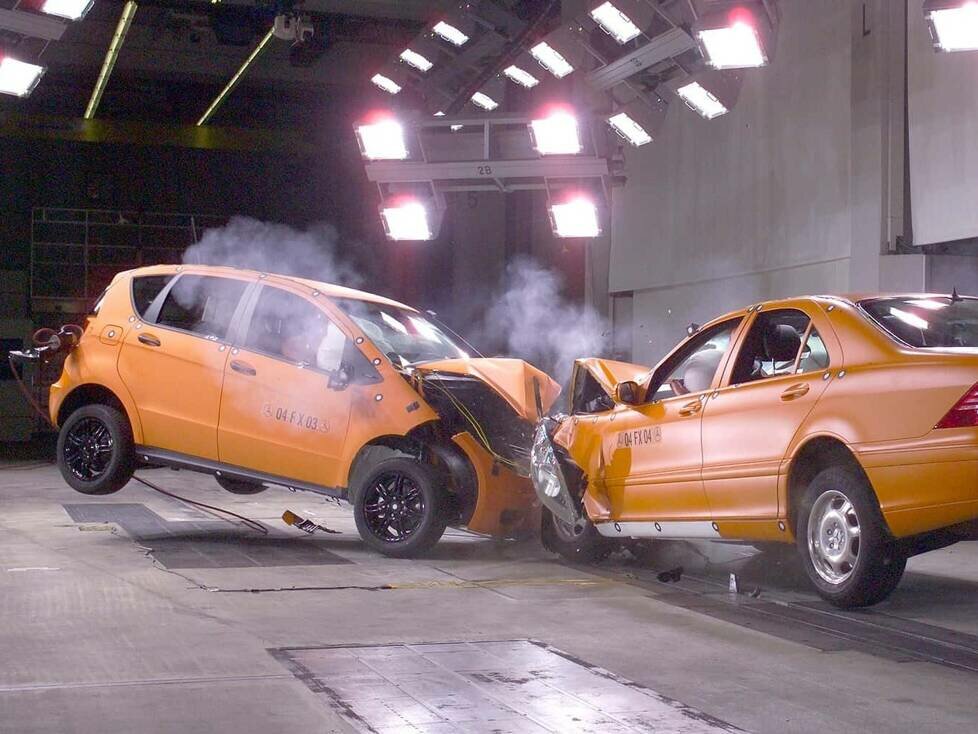 Crashtest der Mercedes A-Klasse (2004?2012)