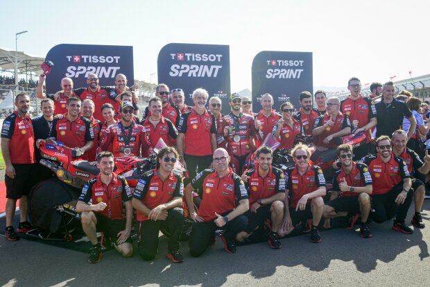 Francesco Bagnaia Enea Bastianini Ducati Ducati Superbike ~Francesco Bagnaia (Ducati) und Enea Bastianini (Ducati) ~ Francesco Bagnaia Enea Bastianini Ducati Ducati Superbike ~Francesco Bagnaia (Ducati) und Enea Bastianini (Ducati) ~
