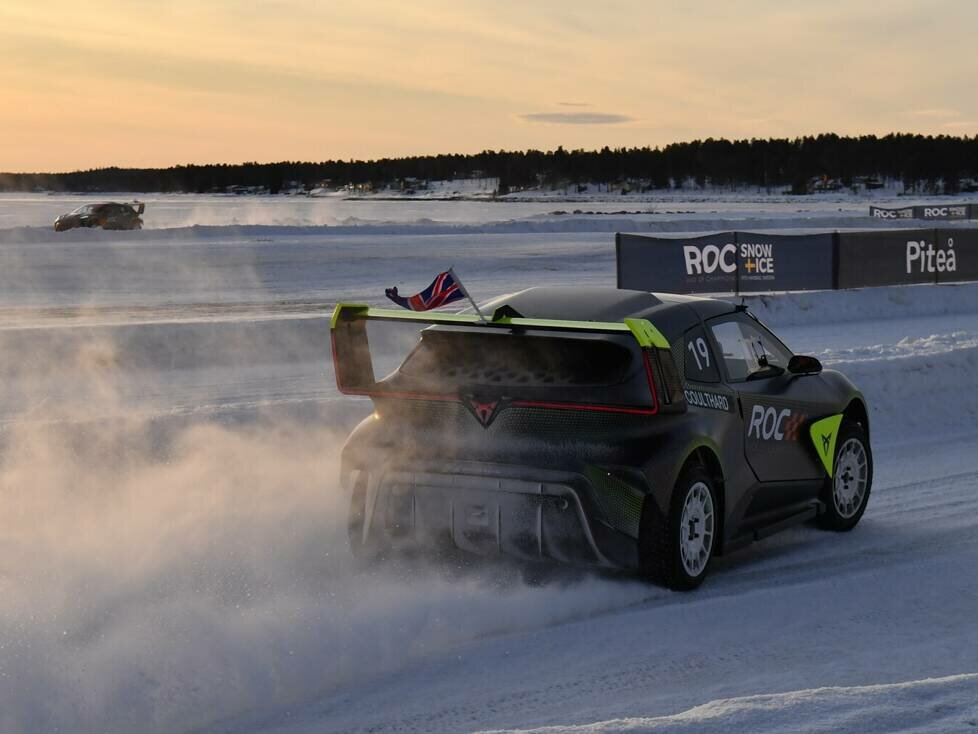 Rennen auf Eis - Symbolbild vom Race of Champions 2023