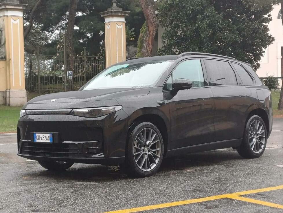 Leapmotor C10