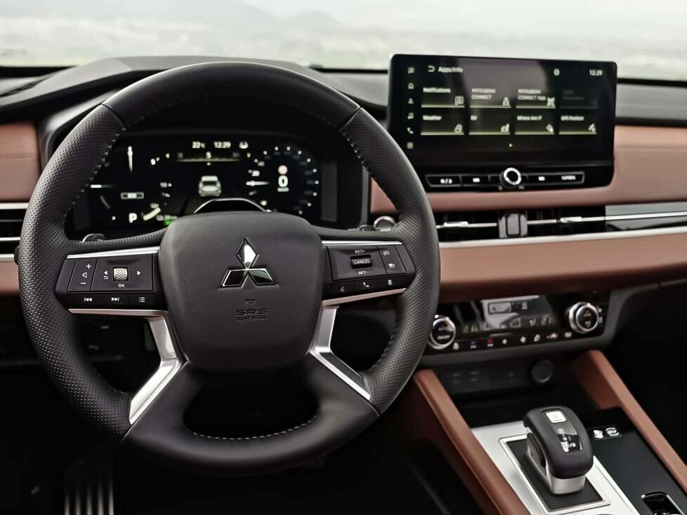 Mitsubishi Outlander (2025)