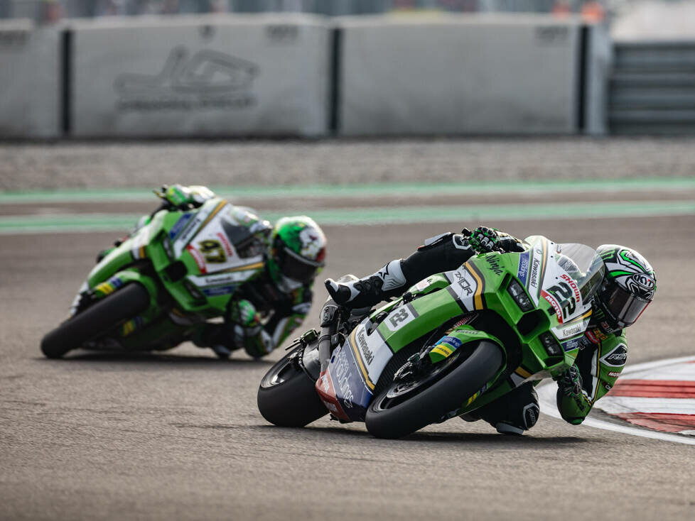 Alex Lowes, Axel Bassani