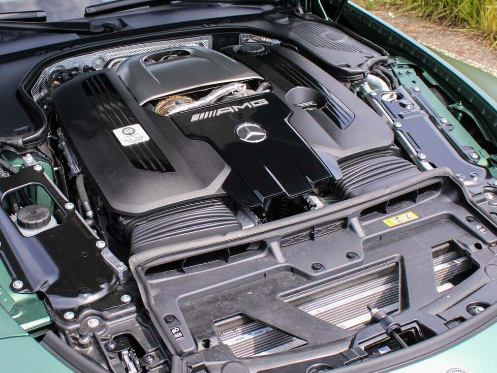 Motor des Mercedes-AMG SL 63 S E Performance