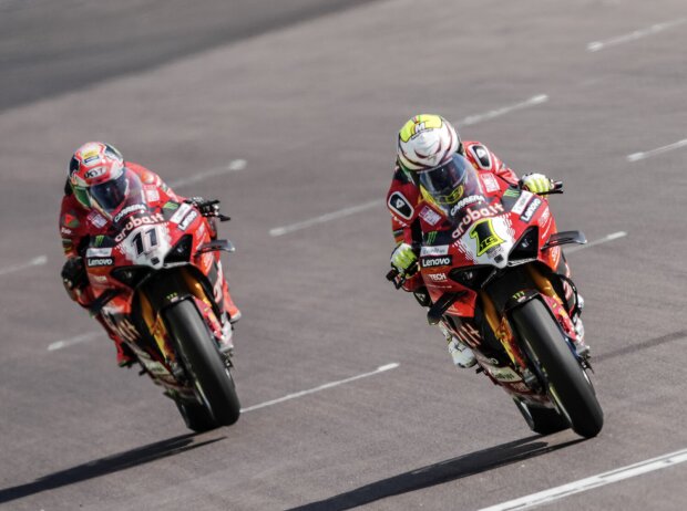 Alvaro Bautista; Nicolo Bulega Alvaro Bautista; Nicolo Bulega