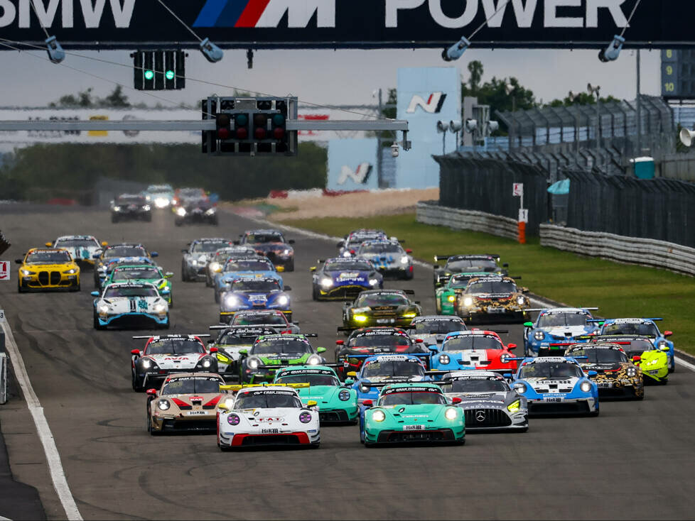 Die Nürburgring Langstrecken-Serie ist zurück aus der Pause