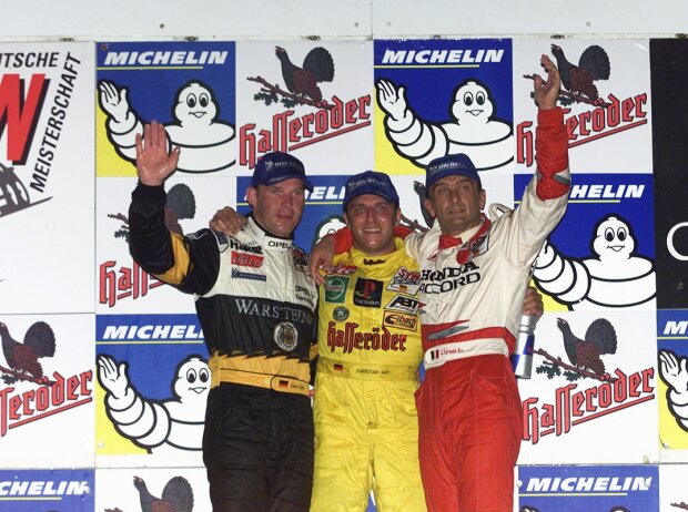 Erbitterte Rivalen: Uwe Alzen und Christian Abt, hier mit Gabriele Tarquini in Misano, waren voll auf den Titel gepolt Erbitterte Rivalen: Uwe Alzen und Christian Abt, hier mit Gabriele Tarquini in Misano, waren voll auf den Titel gepolt