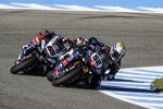 Alessandro Delbianco vor Jonathan Rea