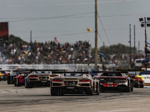 Tommy Milner, Earl Bamber, Antonio Garcia, Alexander Sims, Daniel Juncadella, Ross Gunn, Alex Riberas Tommy Milner, Earl Bamber, Antonio Garcia, Alexander Sims, Daniel Juncadella, Ross Gunn, Alex Riberas
