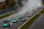 Rennstart im Regen
