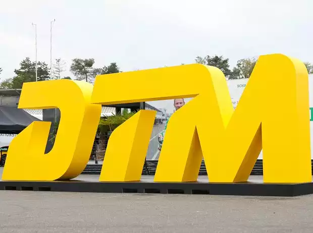 Die DTM hat ein neues Logo für die Saison 2025 präsentiert Titel-Bild zur News: Die DTM hat ein neues Logo für die Saison 2025 präsentiert