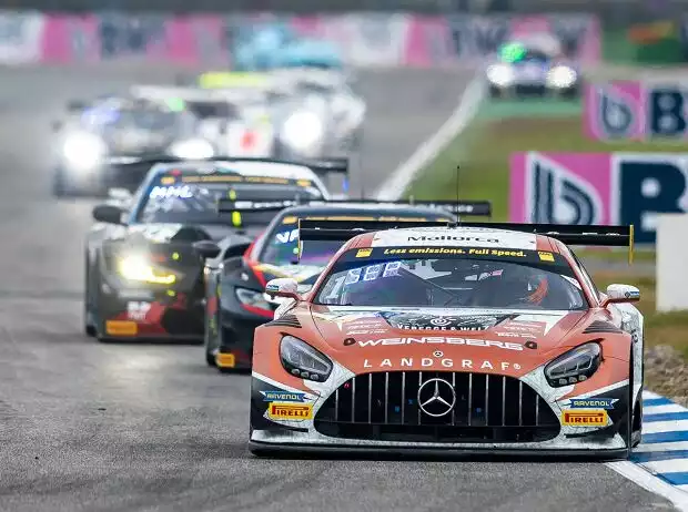 Die Champions Elias Seppänen und Tom Kalender auf dem Weg zum fünften Saisonsieg Titel-Bild zur News: Die Champions Elias Seppänen und Tom Kalender auf dem Weg zum fünften Saisonsieg