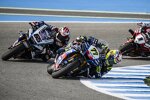 Dominique Aegerter vor Jonathan Rea