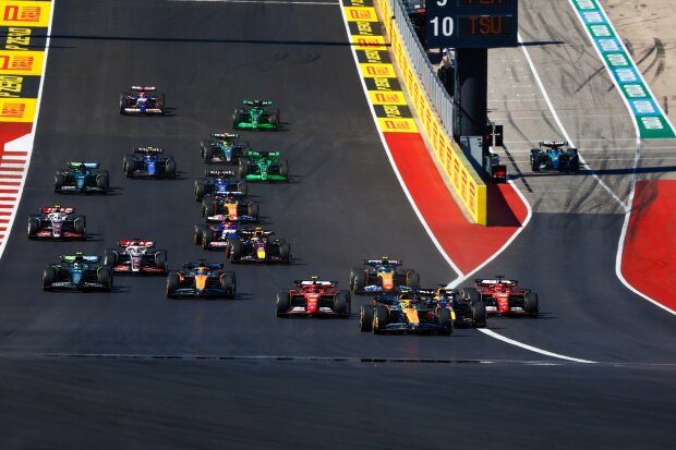 Lando Norris Max Verstappen Charles Leclerc Carlos Sainz Oscar Piastri Pierre Gasly Fernando Alonso Ferrari Ferrari F1McLaren McLaren F1Red Bull Red Bull F1Alpine Alpine F1Aston Martin Aston Martin F1 ~Lando Norris (McLaren), Max Verstappen (Red Bull), Charles Leclerc (Ferrari), Carlos Sainz (Ferrari), Oscar Piastri (McLaren), Pierre Gasly (Alpine) und Fernando Alonso (Aston Martin) ~ Lando Norris Max Verstappen Charles Leclerc Carlos Sainz Oscar Piastri Pierre Gasly Fernando Alonso Ferrari Ferrari F1McLaren McLaren F1Red Bull Red Bull F1Alpine Alpine F1Aston Martin Aston Martin F1 ~Lando Norris (McLaren), Max Verstappen (Red Bull), Charles Leclerc (Ferrari), Carlos Sainz (Ferrari), Oscar Piastri (McLaren), Pierre Gasly (Alpine) und Fernando Alonso (Aston Martin) ~