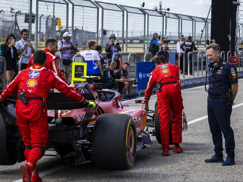 Christian Horner, Carlos Sainz
