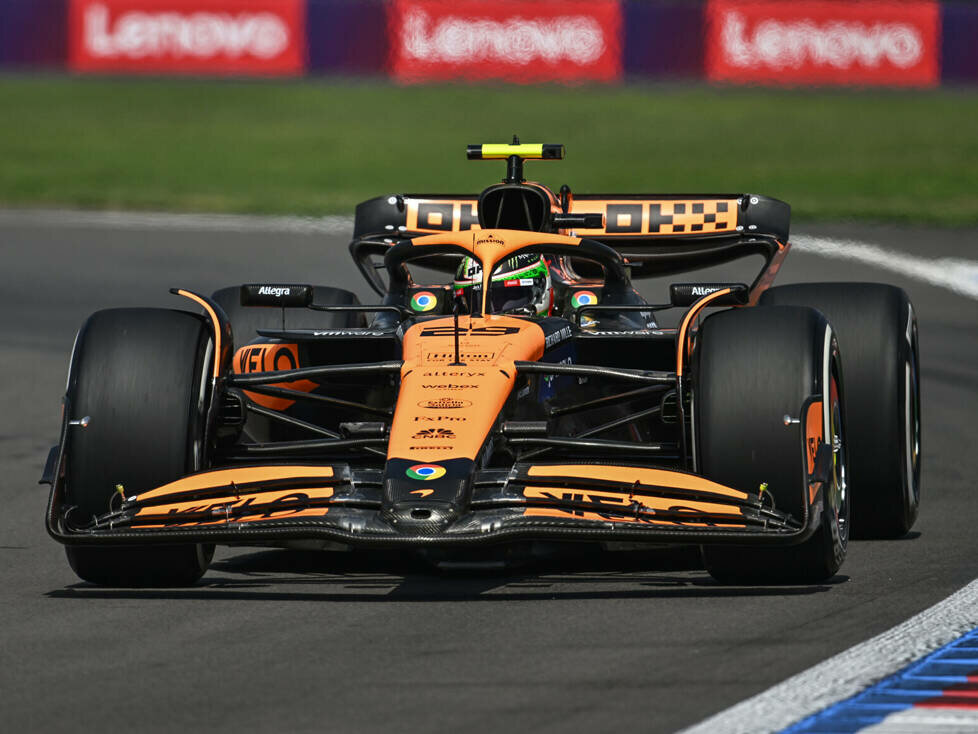 Patricio O'Ward (McLaren MCL38) im Training zum Formel-1-Rennen in Mexiko 2024