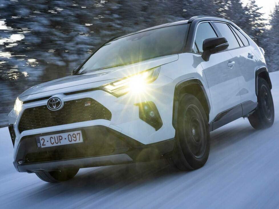 Toyota RAV4 (2023)