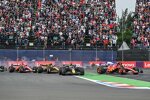 Max Verstappen (Red Bull), Carlos Sainz (Ferrari), Lando Norris (McLaren), Charles Leclerc (Ferrari) und Yuki Tsunoda (Racing Bulls) 
