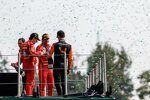 Charles Leclerc (Ferrari), Carlos Sainz (Ferrari) und Lando Norris (McLaren) 