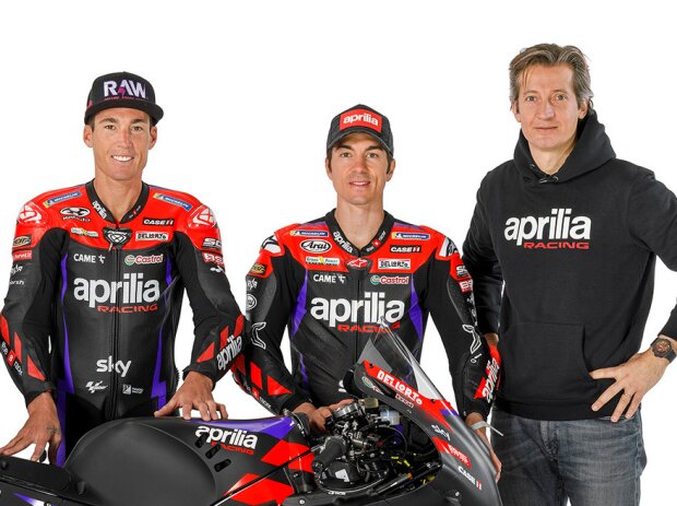 Aleix Espargaro, Maverick Vinales, Massimo Rivola Aleix Espargaro, Maverick Vinales, Massimo Rivola
